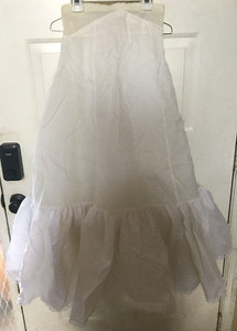 Petticoat Place Bridal Gown Petticoat Size 12 White, Zipper Free Shipping
