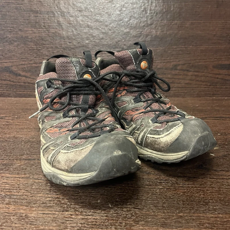 merrell hiking shoes