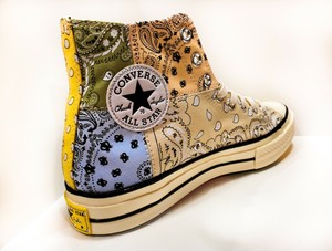 converse paisley