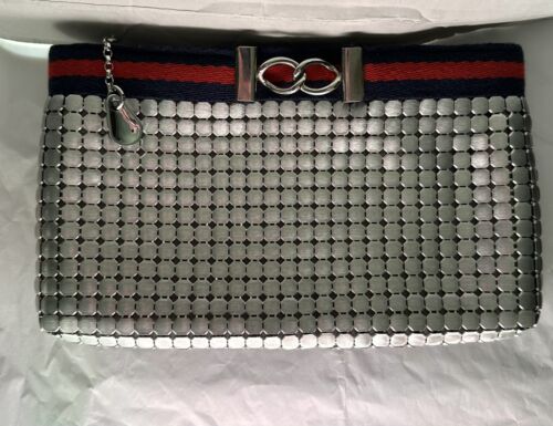 Vintage Whiting & Davis Pewter Silver Mesh Clutch Purse W/ Blue, Red Trim 1970’s