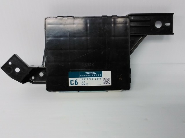 A c amplifier toyota