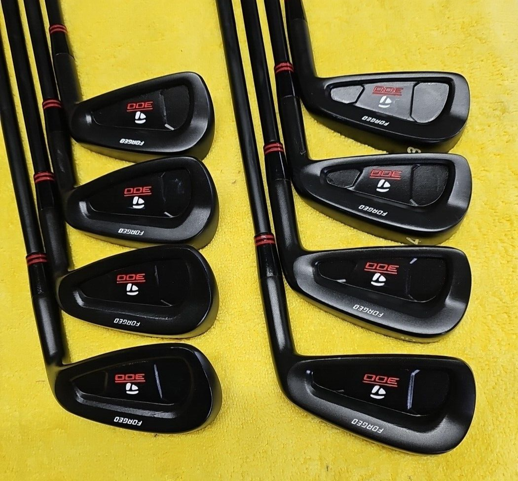 BLACK TAYLORMADE 300 FORGED 3-PW SPINE ALIGNED BLACK MATTE KBS