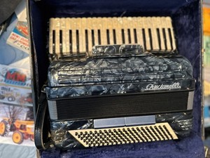 Vintage Chucianelli Accordian made in Italy- slightly used with case
