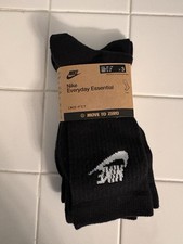 NWT Nike Everyday Essential Black Crew Socks 3 Pairs Men's Sz Medium DX5025-010