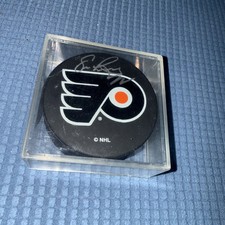 Eric Lindros Autographed Signed Philadelphia Flyers Hockey Puck