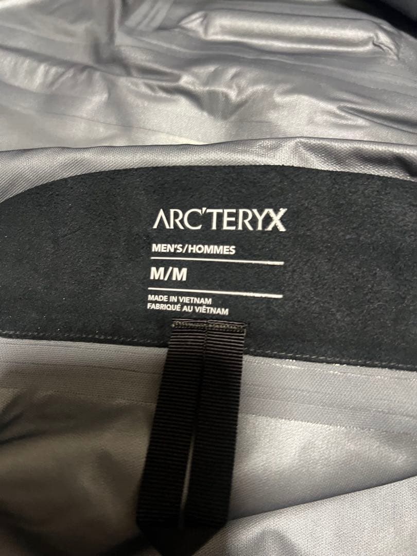 Arc'teryx Beta Mountain Parka M Size Black thumbnail 4