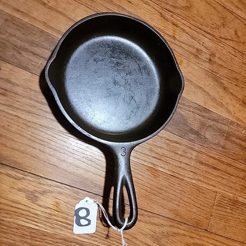 Wagner Ware Sidney O 1053T #3 Cast Iron Skillet Double Spout Vintage USA