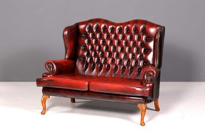 Original Chesterfield Queen Anne Sofa Chippendale 2-Sitzer Leder Couch England