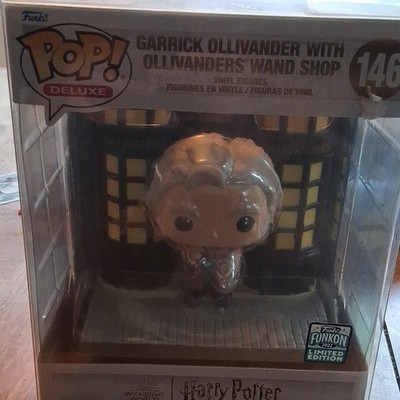 Funko Pop! Deluxe Harry Potter Garrick Ollivander w/ Wand Shop #146 Figurine