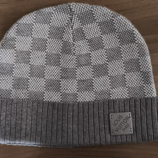 Louis Vuitton Paris Grey Wool Knit Check Beanie Hat One Size Men