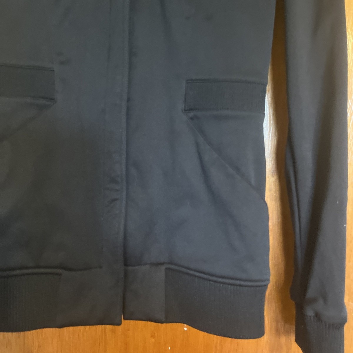 oakley womens jacket View 2