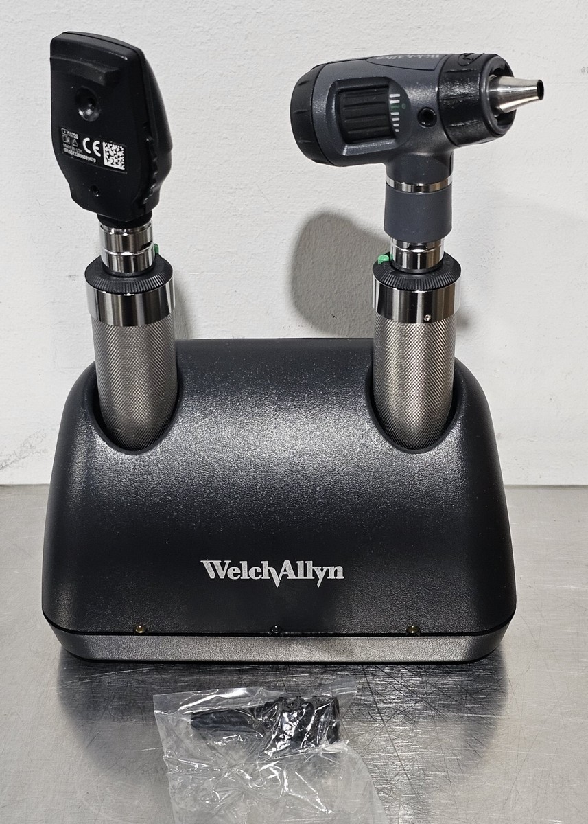 Welch Allyn 71641-M Diagnostic Set 11720 Opthalmoscope 23810 