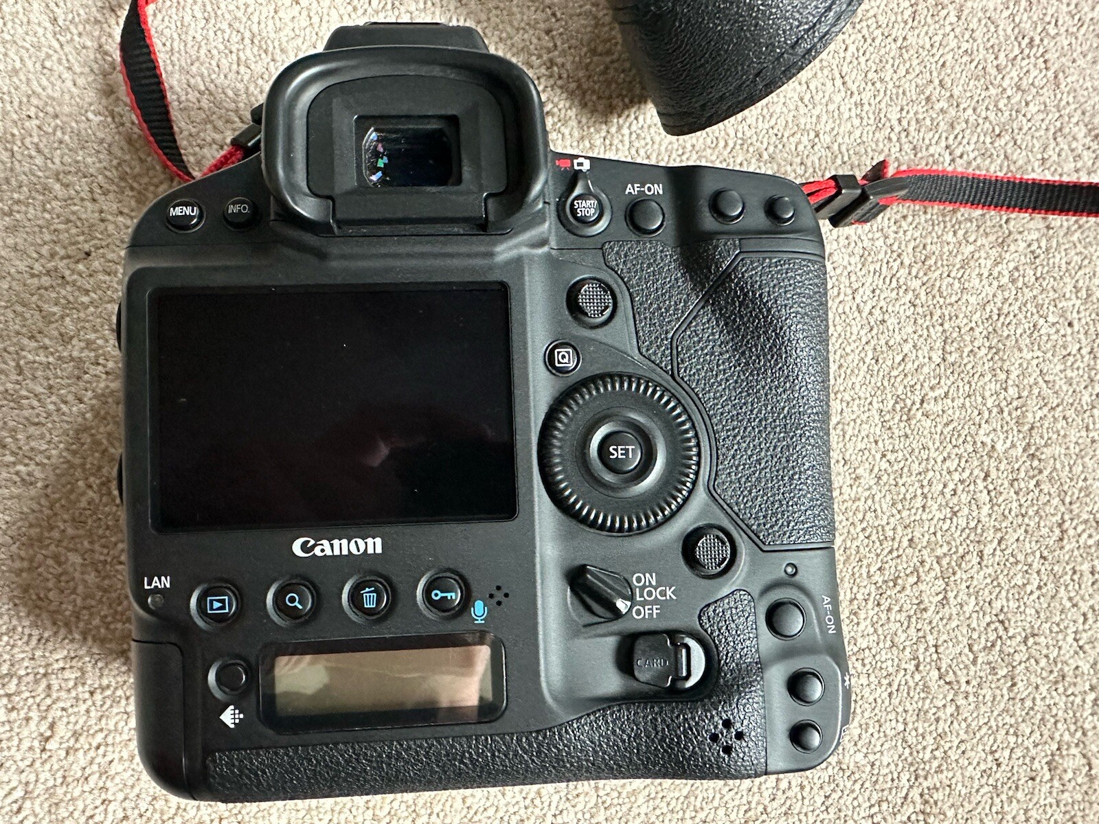 Canon EOS 1DX Mark II 20.2 Digital SLR Camera Black (Body Only