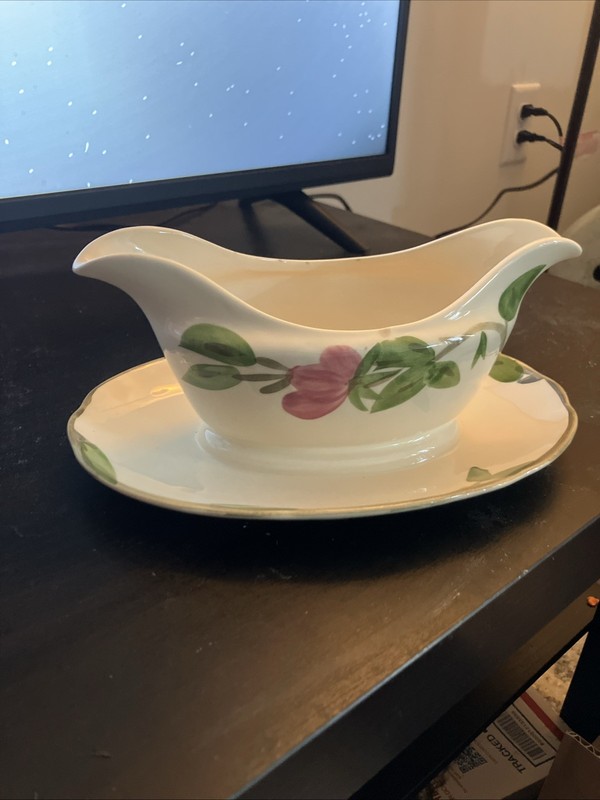 Franciscan Desert Rose Vintage Gravy Boat w/Attached Underplate Made In England