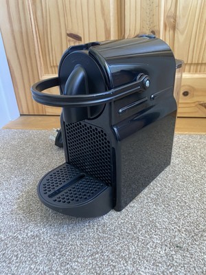 Magimix Nespresso Mini Schwarz Kaffeepadmaschine Espresso / Cappuccino / Latte
