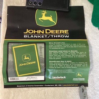 John Deere Blanket/ Throw Deere Logo 60x80 original Bag Paperwork Biederlack USA
