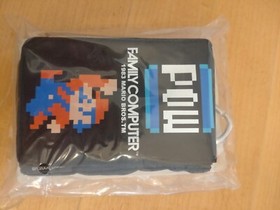 super mario bros. famicom Banpresto bag portable case 2006