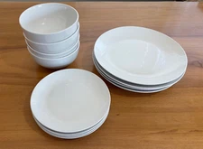 Metro Home Everyday Essentials  set of 4 10.5 & 6 inch plates  & 6" bowls