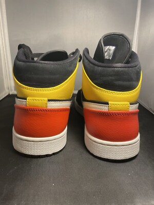 Nike Air Jordan 1 Mid SE Amarillo Orange Mens Sneakers Gym Shoes