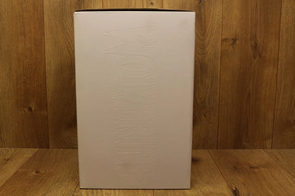 Kotobukiya X-Men Wolverine Brown Costume Danger Room Session Statue #505/3300 - Image 2 of 4