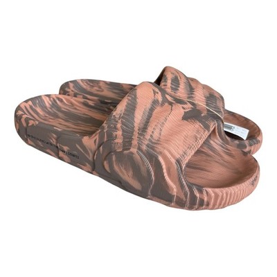 adidas Adilette 22 Slides Brown Topographic Textured Sandals Men 9UK/10US ADIDAS Adilette 22 Slides IG7493 - Shiekh main image 4