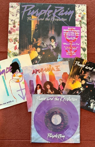 PRINCE - Purple Rain - 1984 SEALED vinyl LP  + 4 singles never played NM