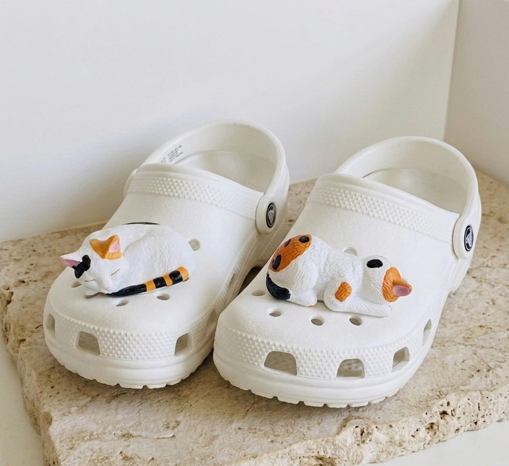 Crocs Jibbitz Charm Calico Cat New Osamu Moriguchi | eBay
