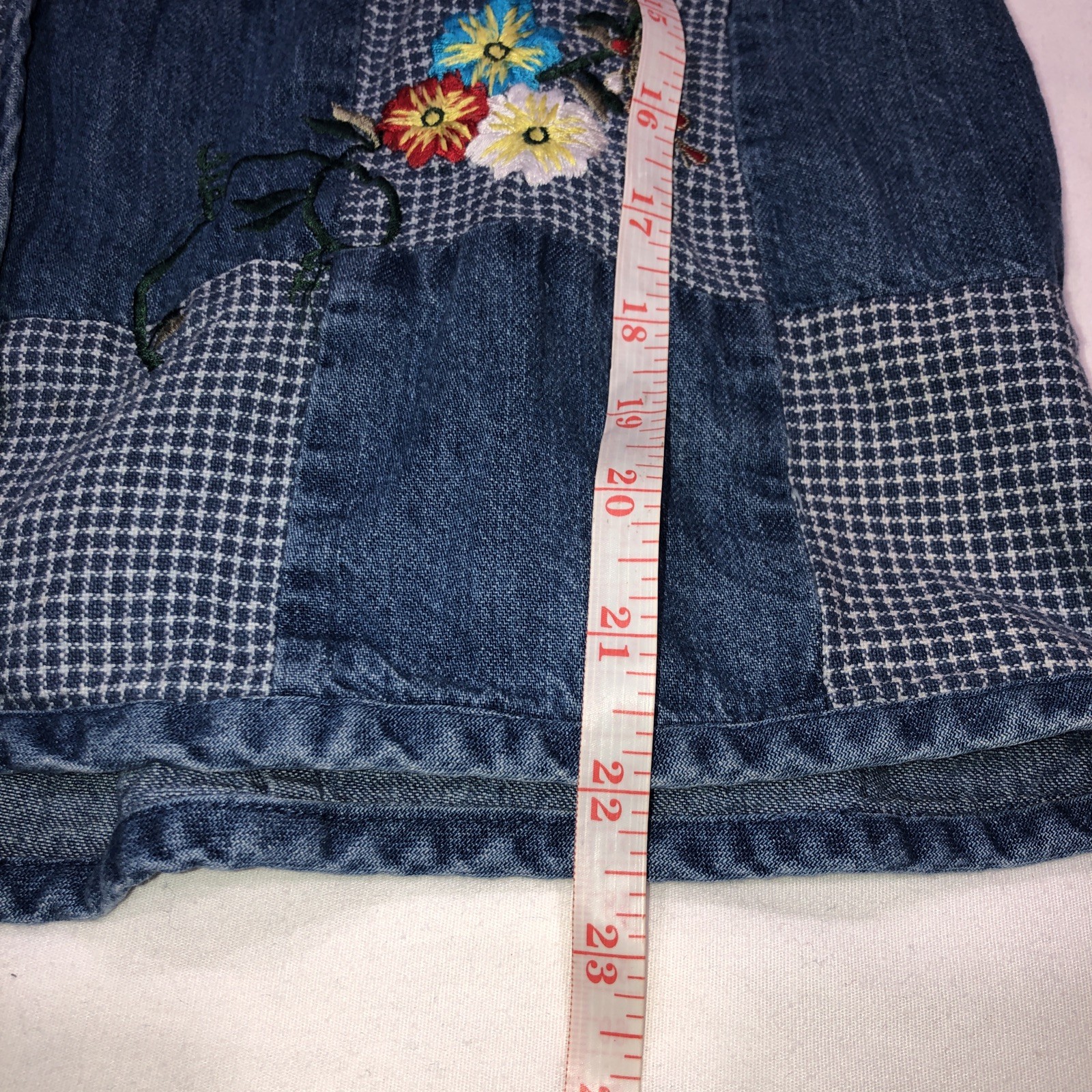 Vintage Two Twenty Denim Patchwork Embroidered Ve… - image 6