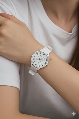 Weiße lässige Damen Quarz Armbanduhr weiches Silikon Kautschukband
