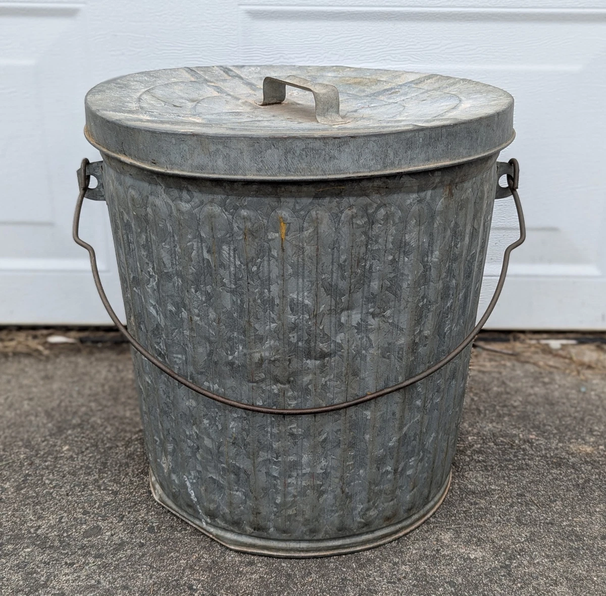 Vintage/Retro Household Trash Cans & Wastebaskets | eBay