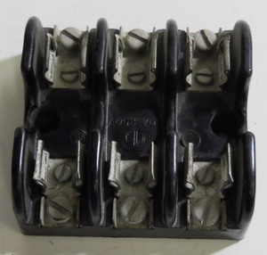 FUSE-BLOCK-HOLDER-F30A-SERIES