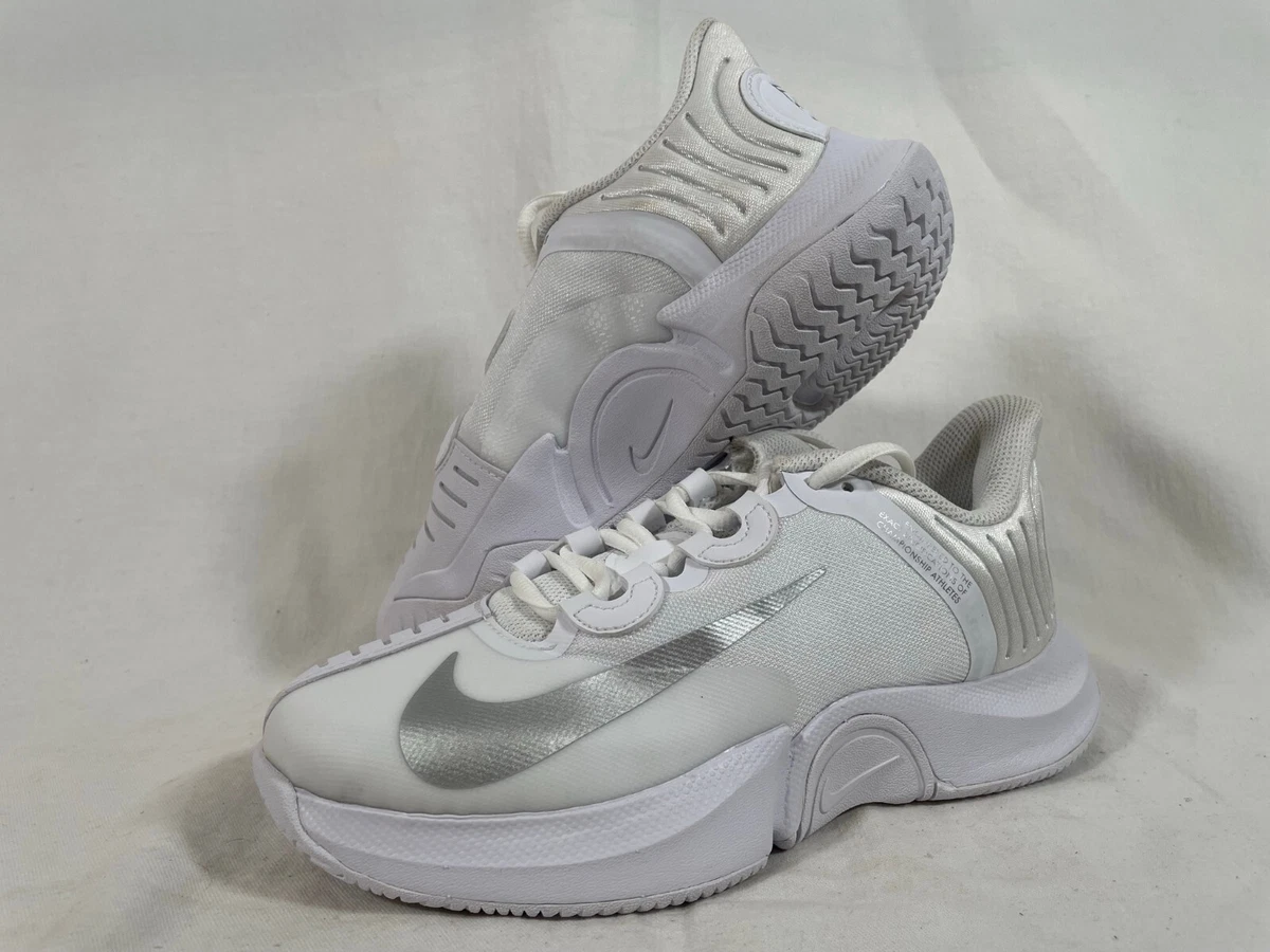 Nike Women s Air Zoom GP Turbo Preowned Tennis Shoes Size 5