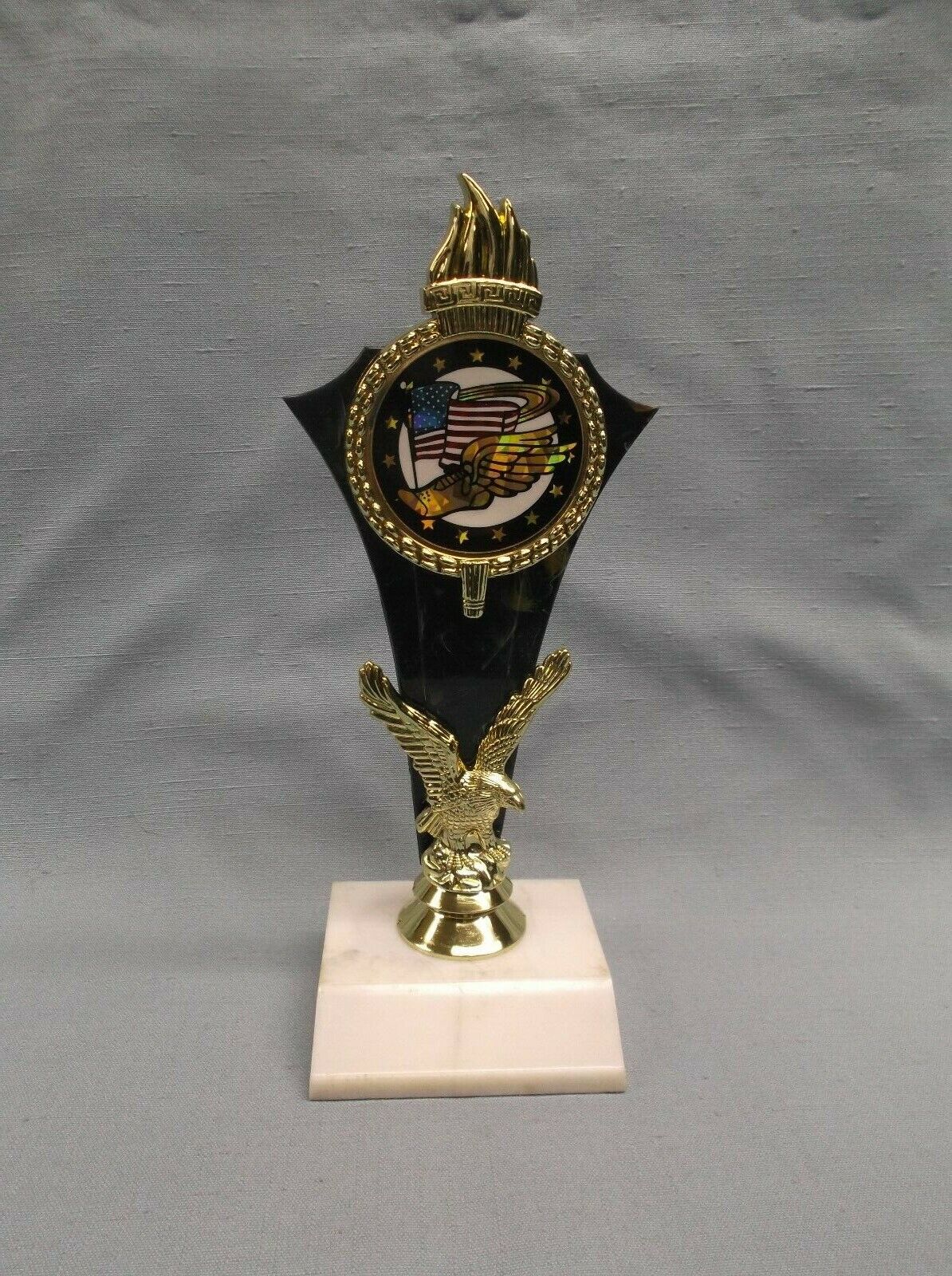 TRACK trophy theme insert black patriotic backdrop eagle torch ランキングや新製品 お買得 A