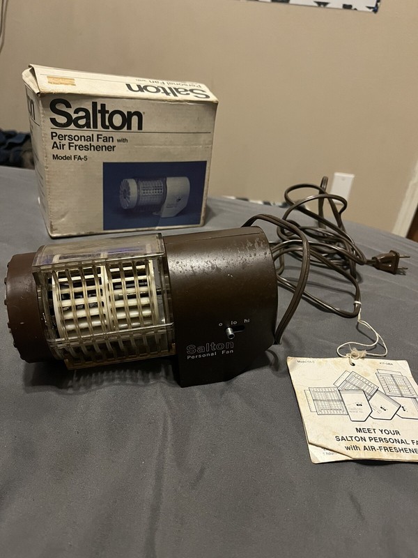 Vintage 1980 Salton Personal Fan Model FA-5  With Air Freshener -Brown