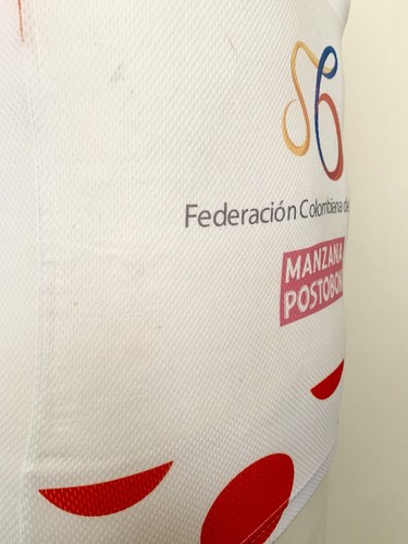 Tour de l’Avenir 2018 Mountains Jersey worn by Osorio Tour de France Giro Vuelta - Bild 4 von 6