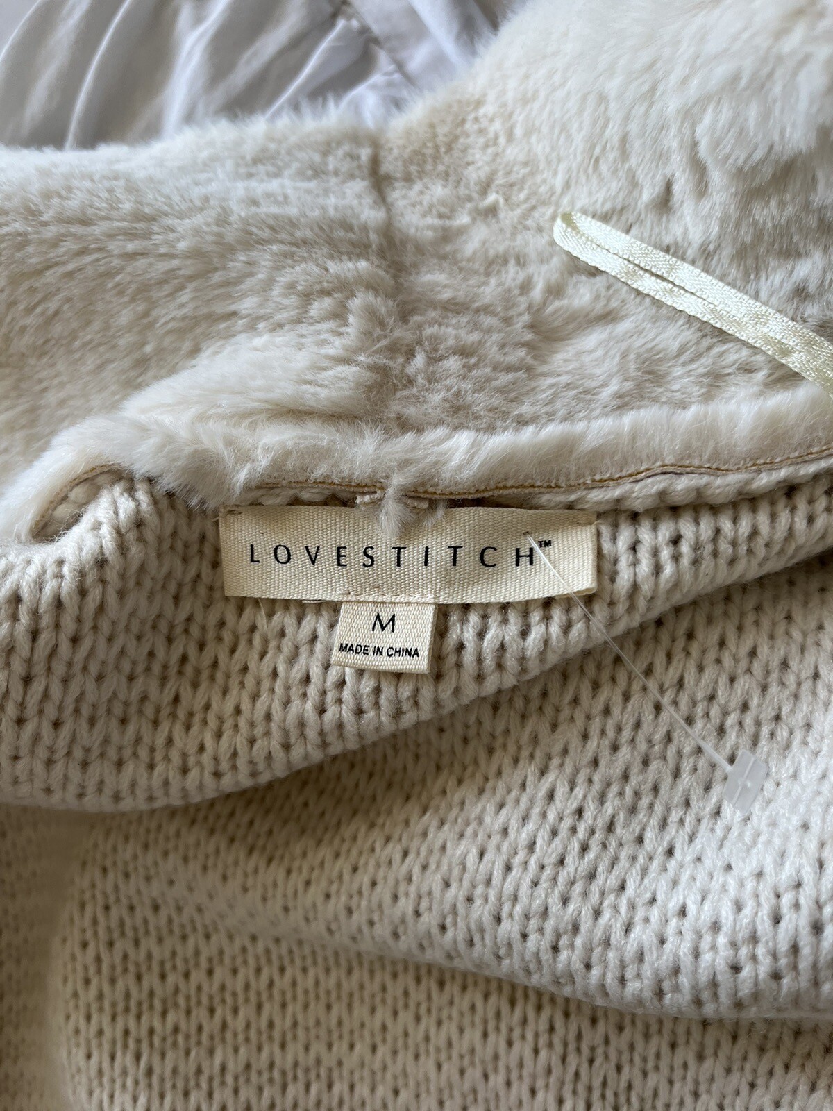 LOVESTITCH NWT! Cream Ivory Faux Suede Shawl Collar Sleeveless Sweater Coat Sz M image 7
