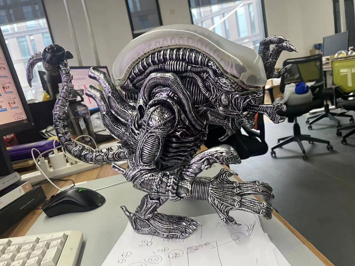In Stock 52TOYS Alien SOFUBI By JAMES GROMAN Collection In Stock 52TOYS Alien SOFUBI By JAMES GROMAN Collection