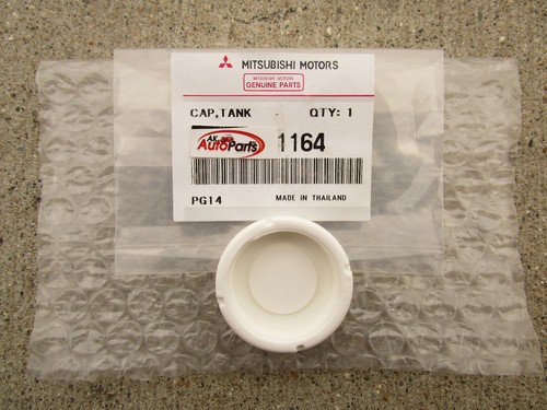 FITS: 08 - 15 MITSUBISHI L200 RADIATOR COOLANT RESERVOIR TANK CAP NEW - Picture 2 of 2