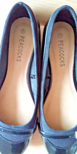 Women's Size 6 Dolly Shoes Peacocks Patent & Suede Effect with Decorative Buckle - Picture 8 of 13