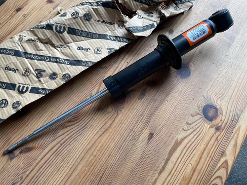 Jeep Patriot Compass 2011- NEW GENUINE rear strut 68058866AA 22B - Picture 1 of 5