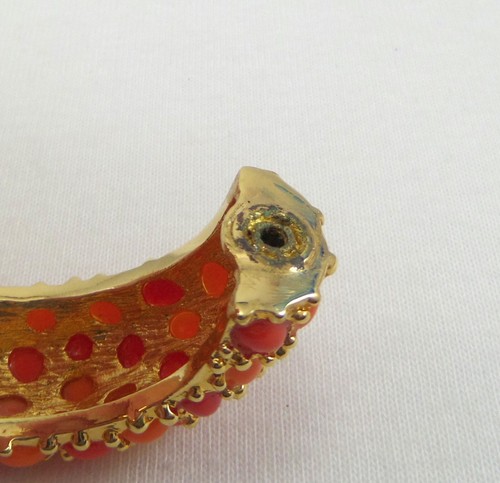 KJL Kenneth J Lane Coral Cabochon & Rhinestones Starfish Bangle Bracelet Hinged - Picture 12 of 17