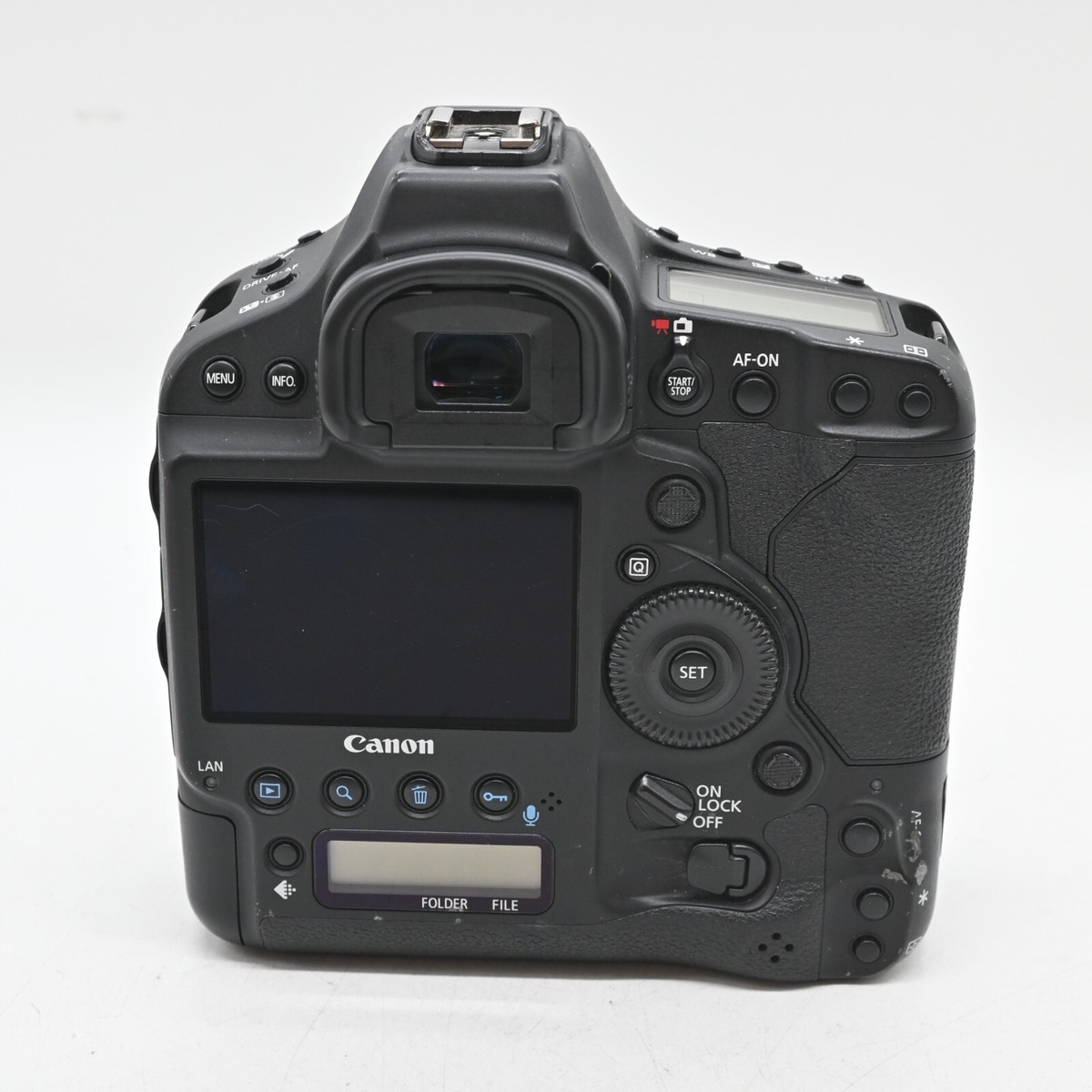 Canon EOS 1DX Mark II 20.2MP DSLR Camera Body[Exc+3 / Shutter