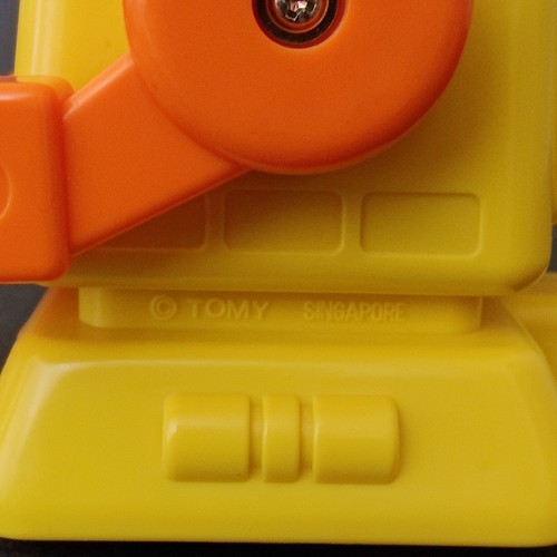 Vintage Tomy Charlie Chomper Tot Bots Robot Toy with Box Preschool 1985 - Picture 14 of 24