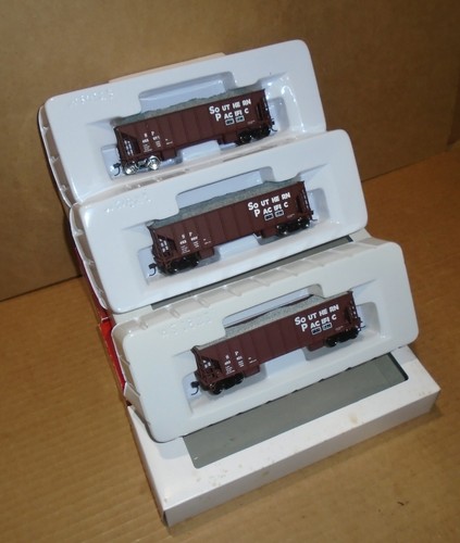 : Walthers Gold Line HO 3Pk "Southern Pacific Ballast Hoppers" Boxed #932-34227 - Picture 14 of 24