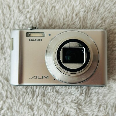 CASIO EXILIM EX-ZS210 (良品) CASIO EXILIM EX-ZS210 Compact Digital Camera From Japan for
