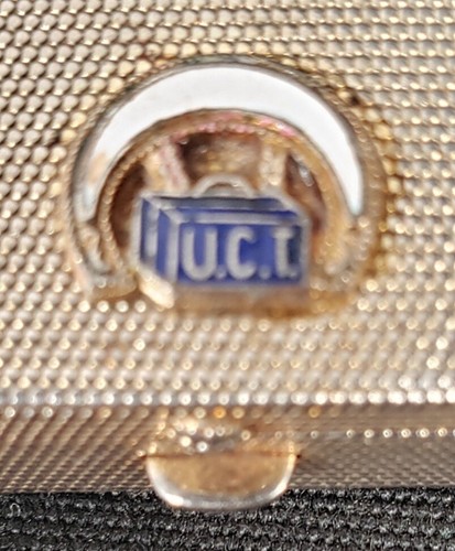 Vintage Advertising - UCT United Commercial Travellers Lapel Pin Metal Box ADV1 - Picture 3 of 3