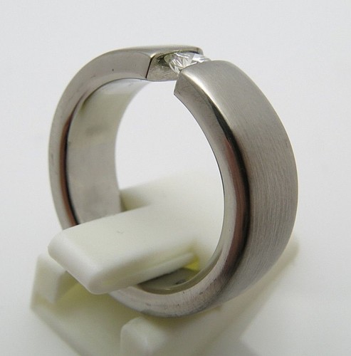 DISEÑO MADURO - ANILLO DE TENSIÓN BRILLANTE - DE ORFEBRERÍA PROPIA - PALADIO - Imagen 4 de 9