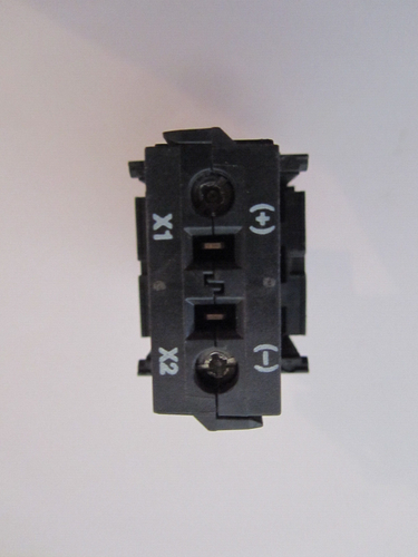 ALLEN BRADLEY 800E4D0 POWER MODULE + RED PILOT INDICATOR LIGHT USED - Picture 5 of 8