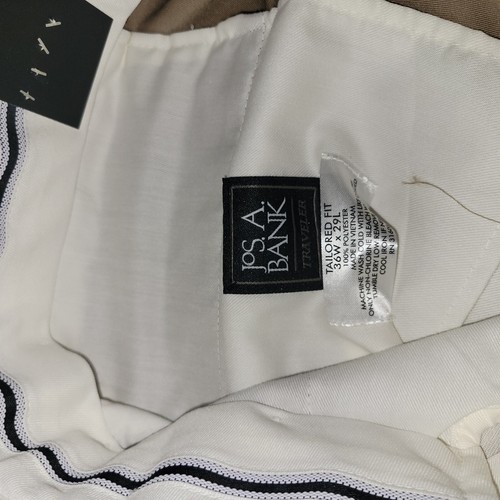 Jos A Bank Pants Mens 36x29 Beige Tailored Fit Wrinkle Free Travelers Collection - Picture 4 of 5