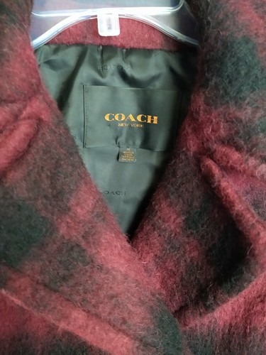 Coach karierter langer Peacoat dunkle Preiselbeere Größe Medium Damen gebraucht, in einwandfreiem Zustand klassisch zweireihig - Bild 10 von 10